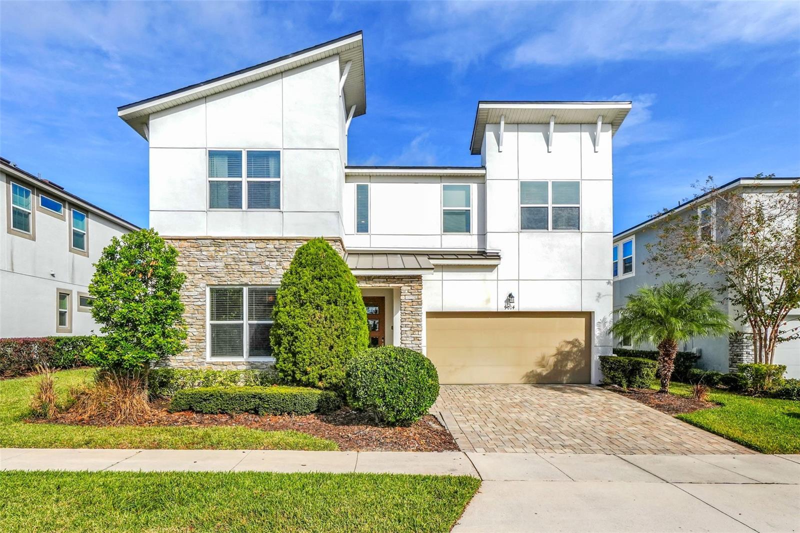 9014 SUNSHINE RIDGE LOOP