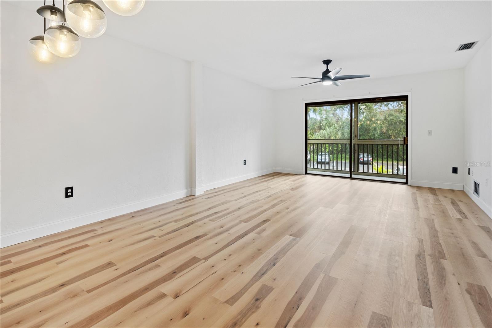 Entry/Dining/Living - 3800 SAXON DR #C52, NEW SMYRNA BEACH