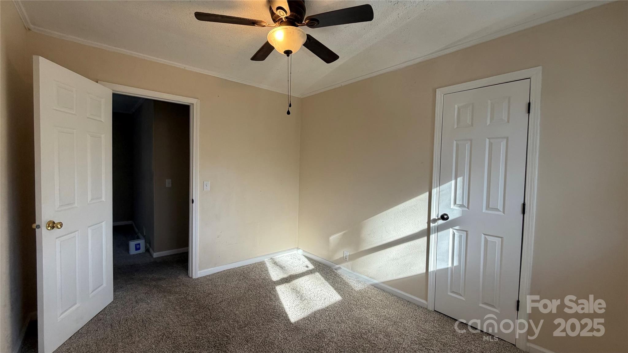 Single Family Residence at 513 Holly Street, Dallas, photo 17 of 23