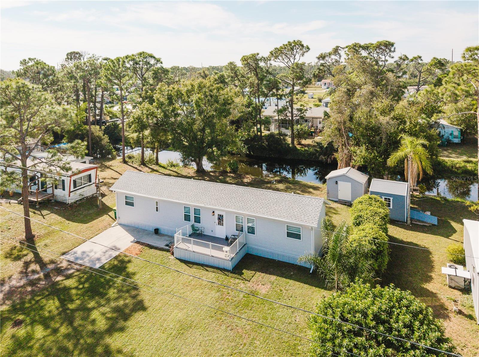 Mobile Home at 11296 OLIVE CIR, PUNTA GORDA, photo 4 of 54