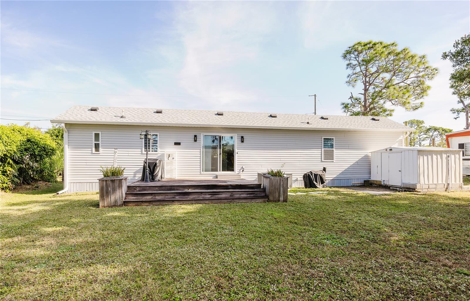 Mobile Home at 11296 OLIVE CIR, PUNTA GORDA, photo 28 of 54