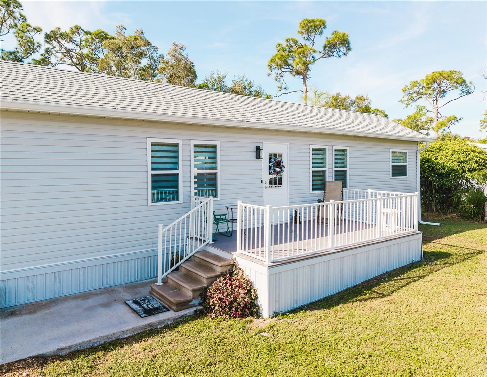 Mobile Home at 11296 OLIVE CIR, PUNTA GORDA, photo 34 of 54