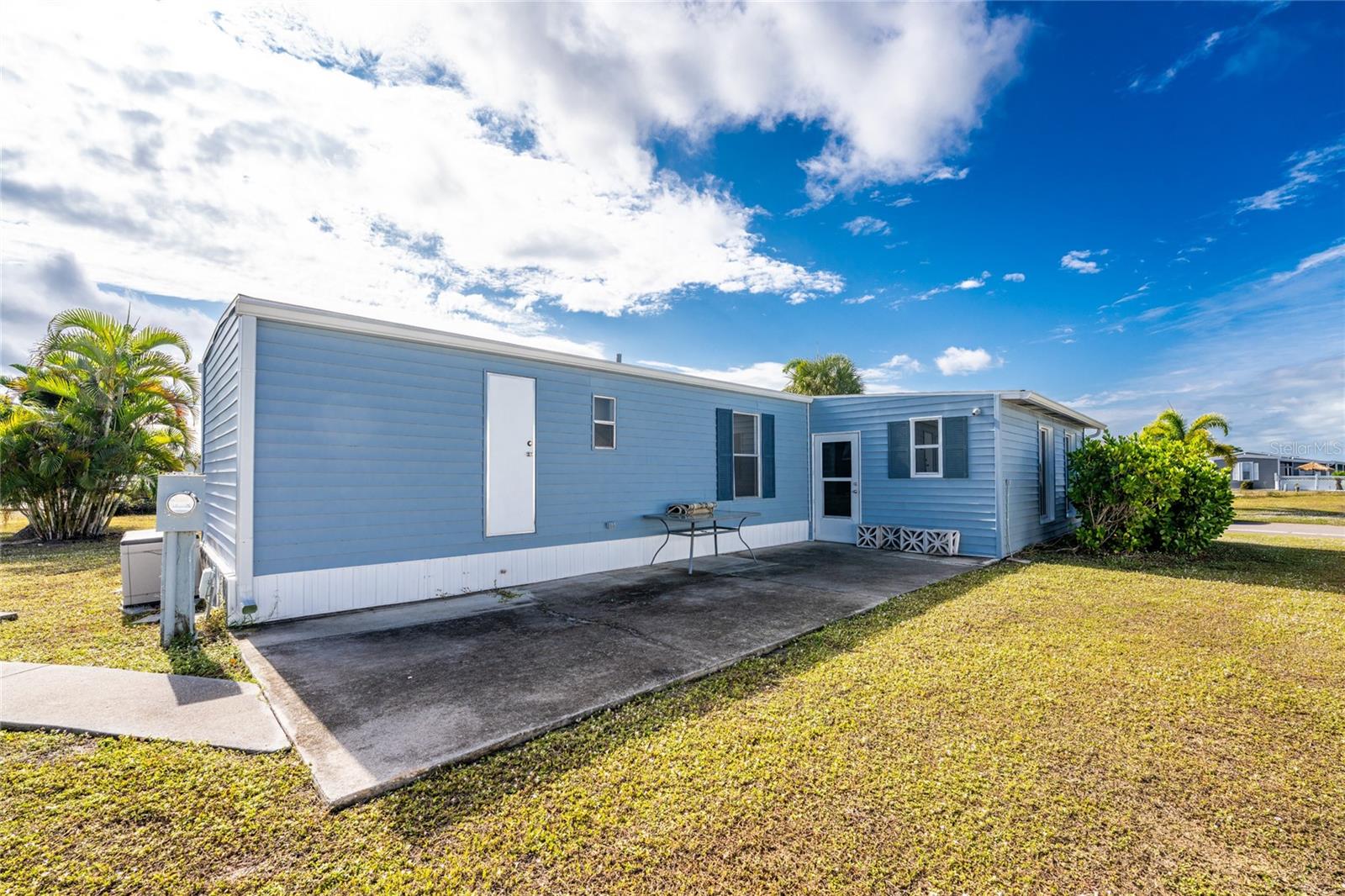 Manufactured Home at 7412 BECKLEY ST, PORT CHARLOTTE, photo 25 of 39