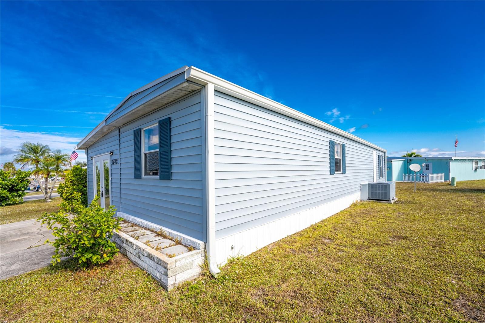 Manufactured Home at 7412 BECKLEY ST, PORT CHARLOTTE, photo 27 of 39