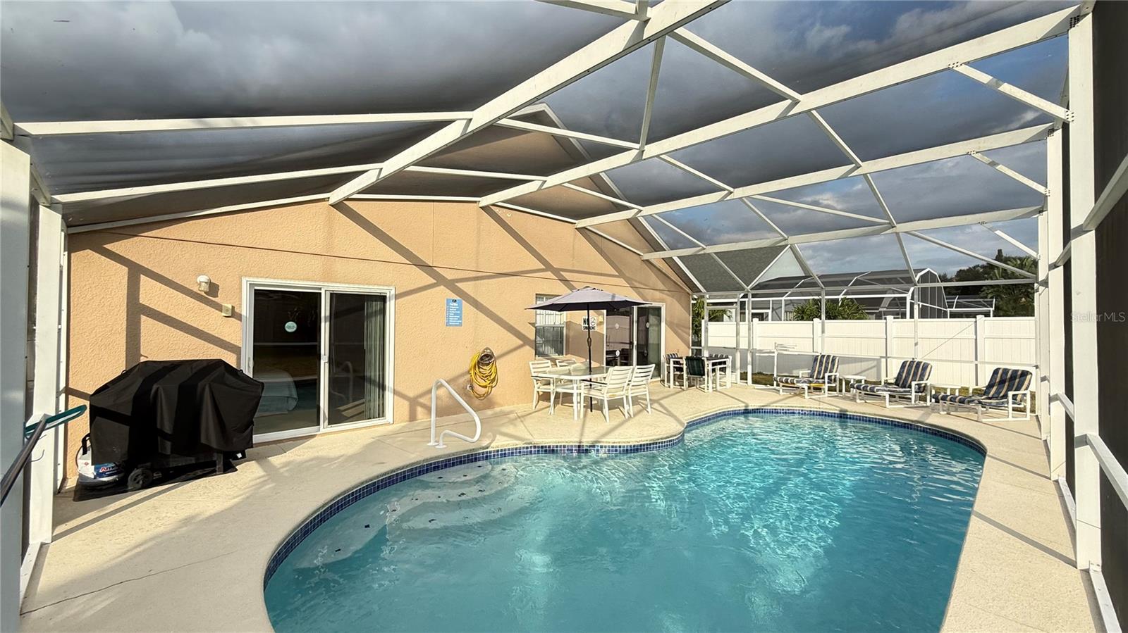 Single Family Residence at 7979 MAGNOLIA BEND CT, KISSIMMEE, photo 19 of 54
