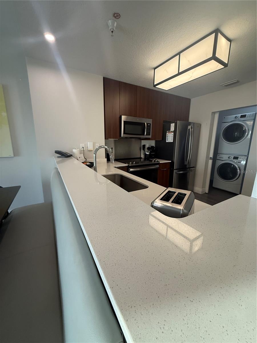 Kitchen - 14501 GROVE RESORT AVE #2528, WINTER GARDEN
