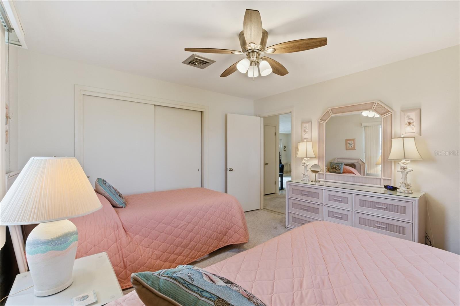 GUEST BEDROOM - 2050 OYSTER CREEK DR, ENGLEWOOD
