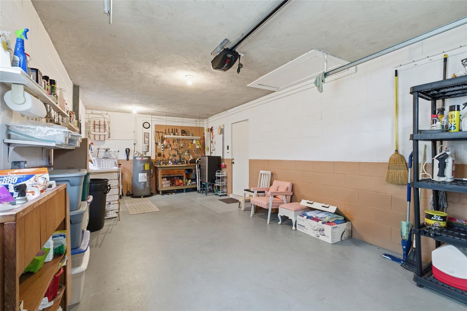 GARAGE - 2050 OYSTER CREEK DR, ENGLEWOOD