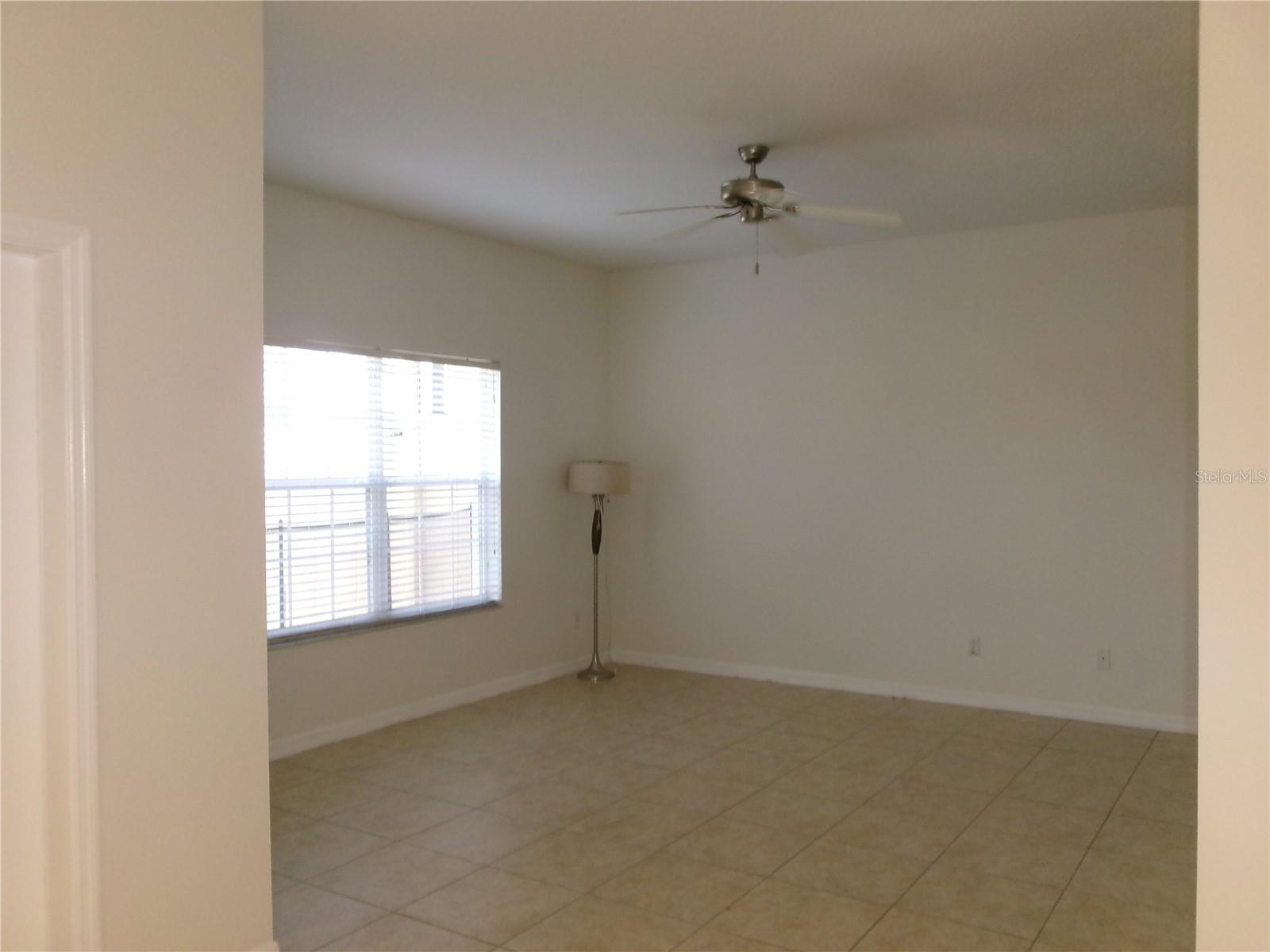 Family/living areas - 8969 MAJESTY PALM RD, KISSIMMEE