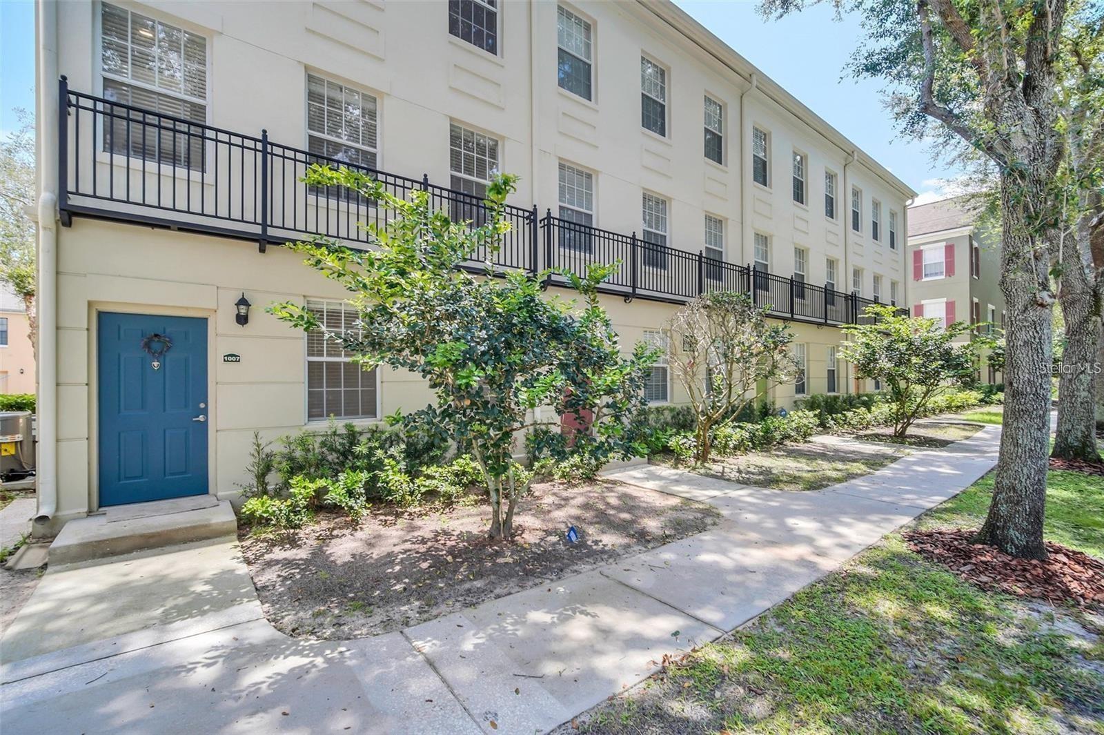 Townhouse at 1007 SIENA PARK BLVD E, KISSIMMEE, photo 2 of 31