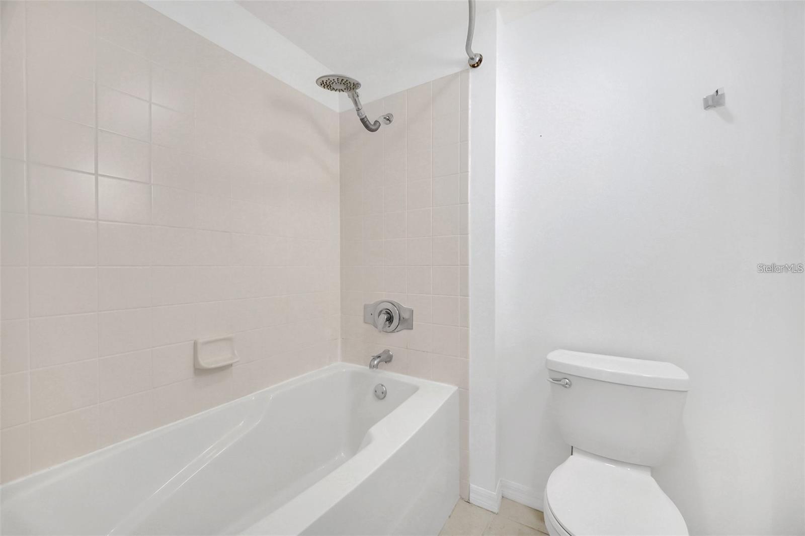 Townhouse at 1007 SIENA PARK BLVD E, KISSIMMEE, photo 16 of 31