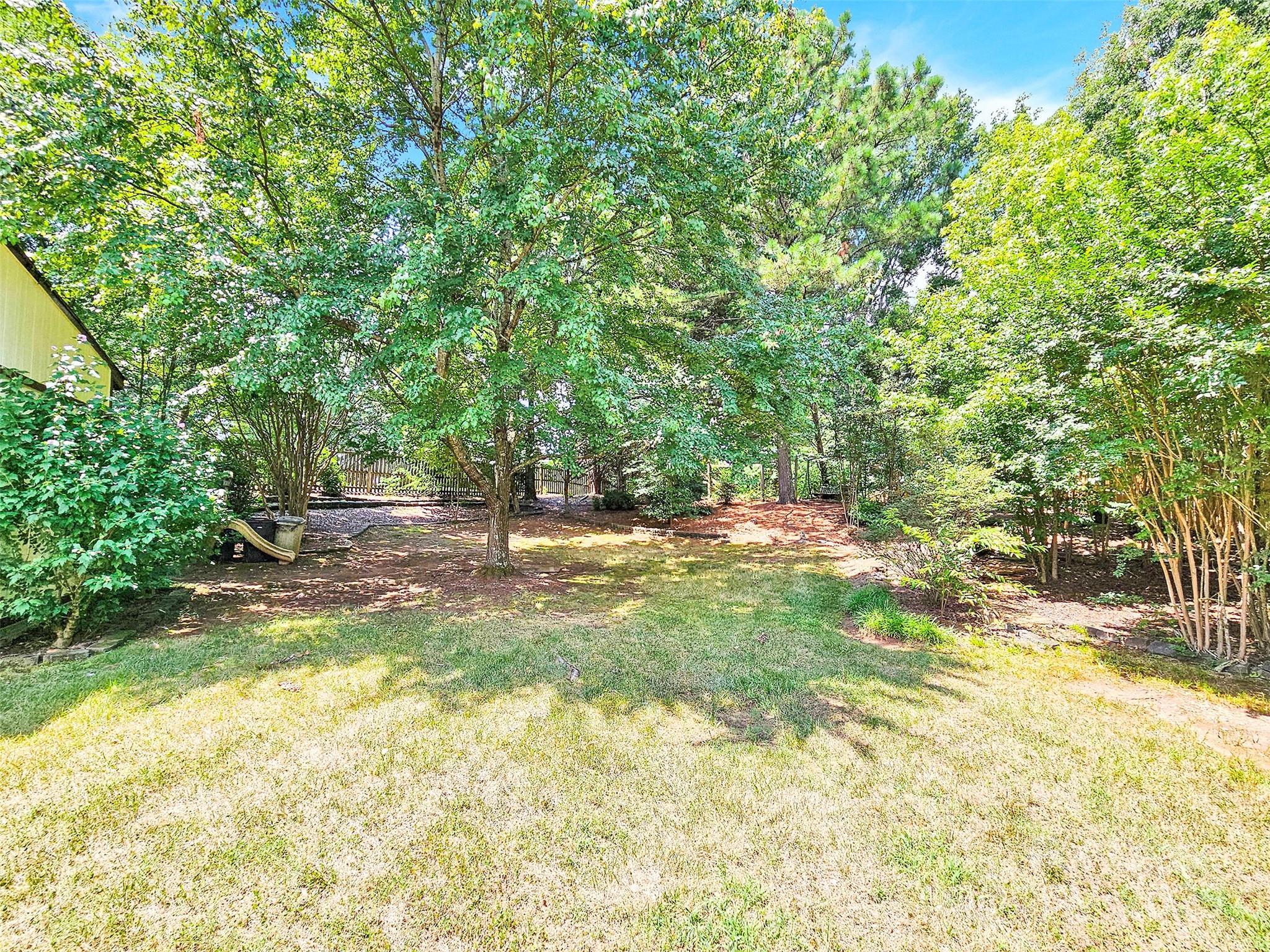 Single Family Residence at 8534 Headford Road, Charlotte, photo 8 of 48