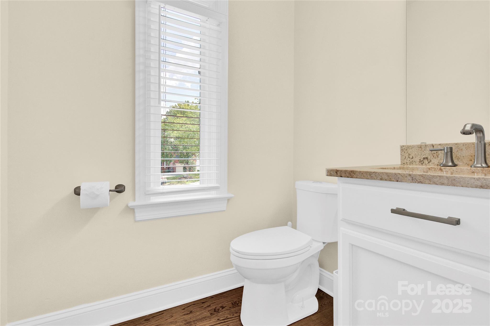 Single Family Residence at 8534 Headford Road, Charlotte, photo 12 of 48