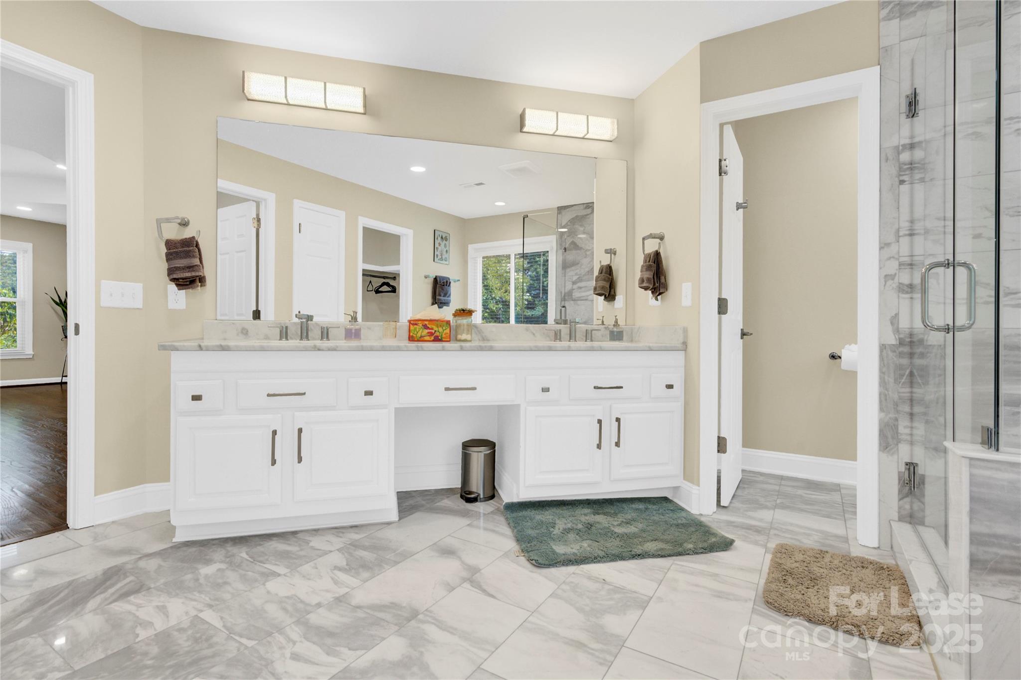 Single Family Residence at 8534 Headford Road, Charlotte, photo 18 of 48