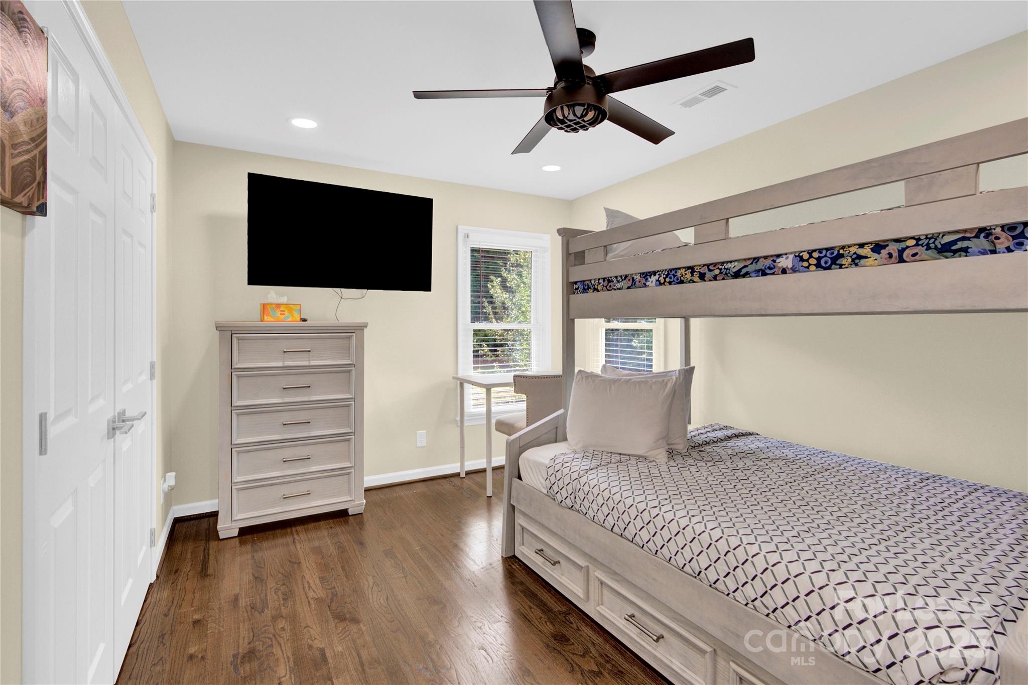 Single Family Residence at 8534 Headford Road, Charlotte, photo 29 of 48