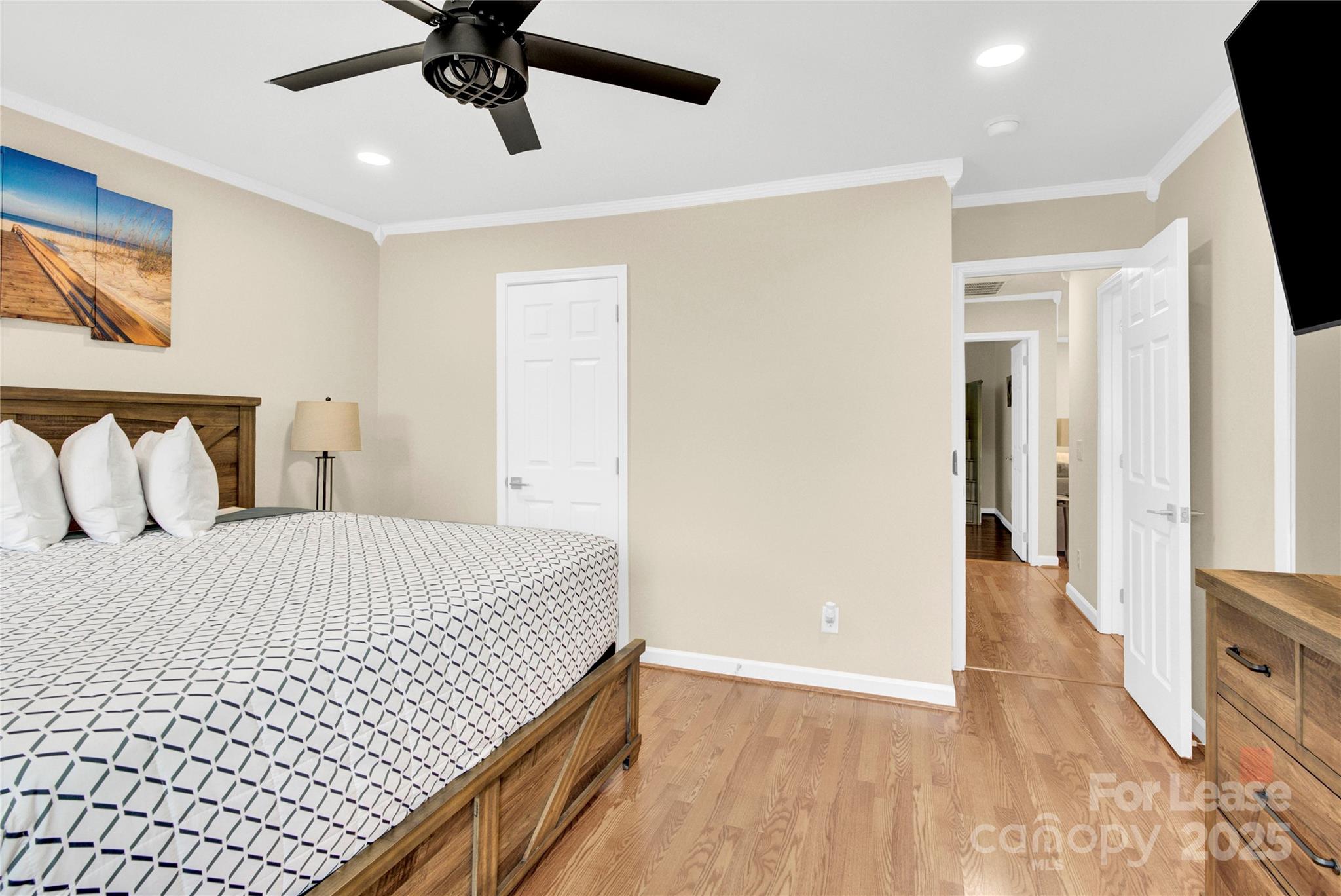 Single Family Residence at 8534 Headford Road, Charlotte, photo 32 of 48