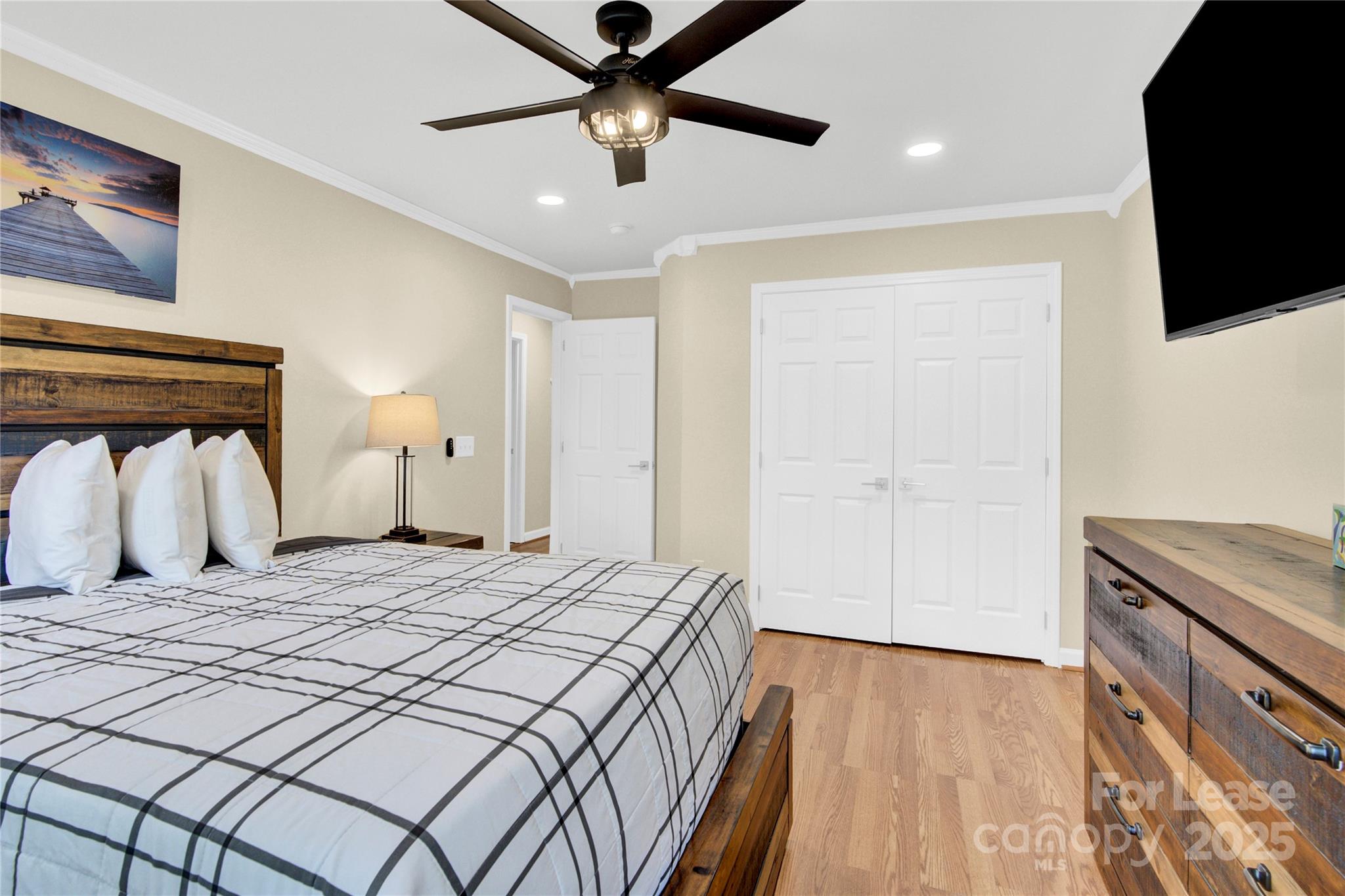 Single Family Residence at 8534 Headford Road, Charlotte, photo 34 of 48