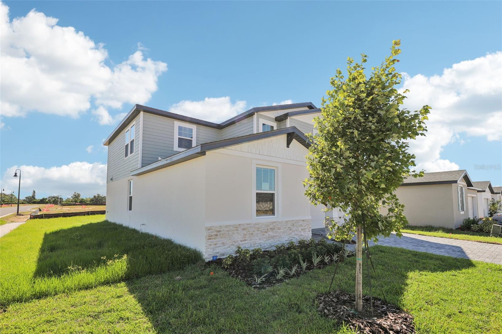 Single Family Residence at 5222 GREEN BELT DR, HAINES CITY, photo 2 of 40