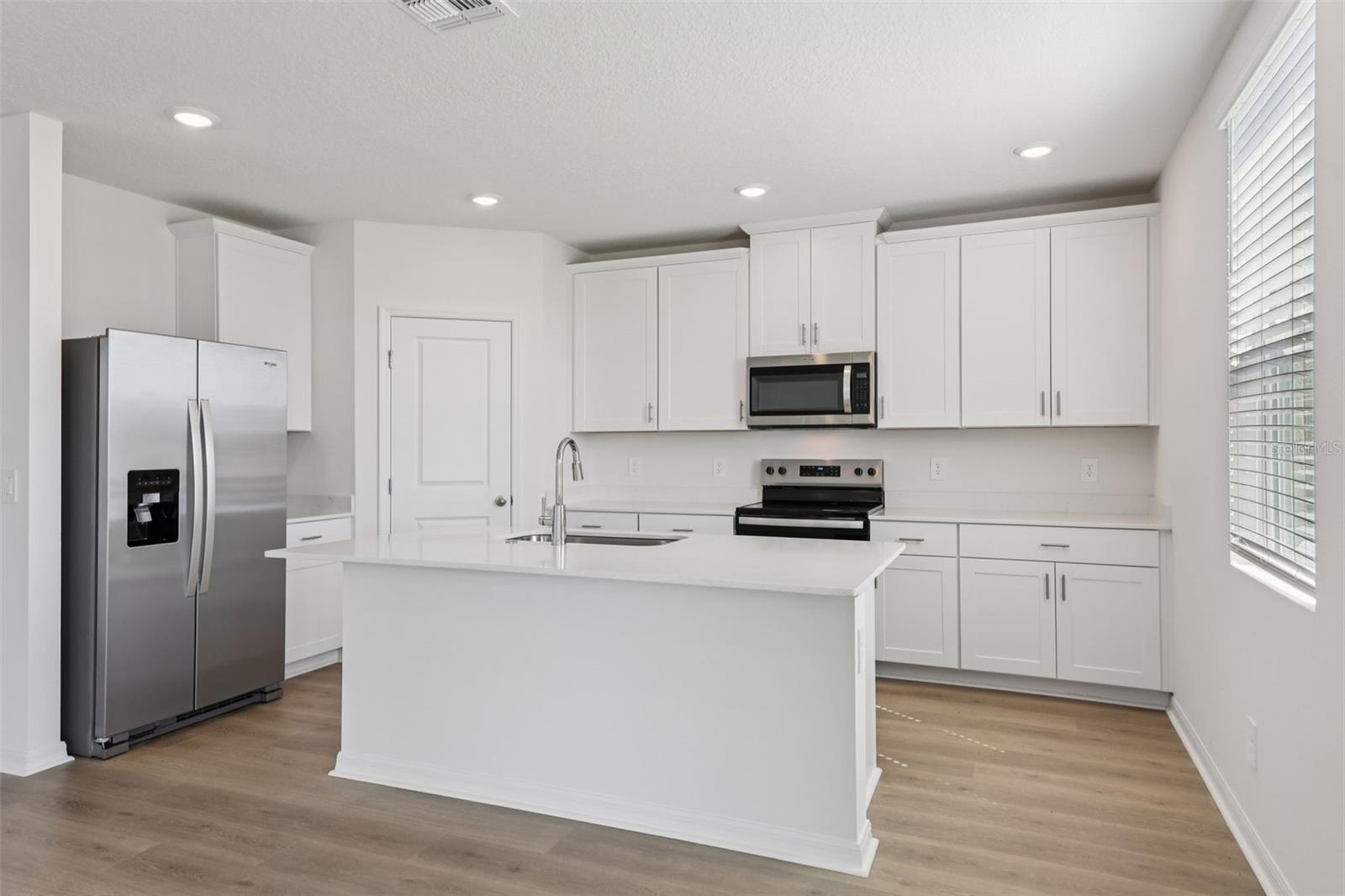Single Family Residence at 5222 GREEN BELT DR, HAINES CITY, photo 8 of 40