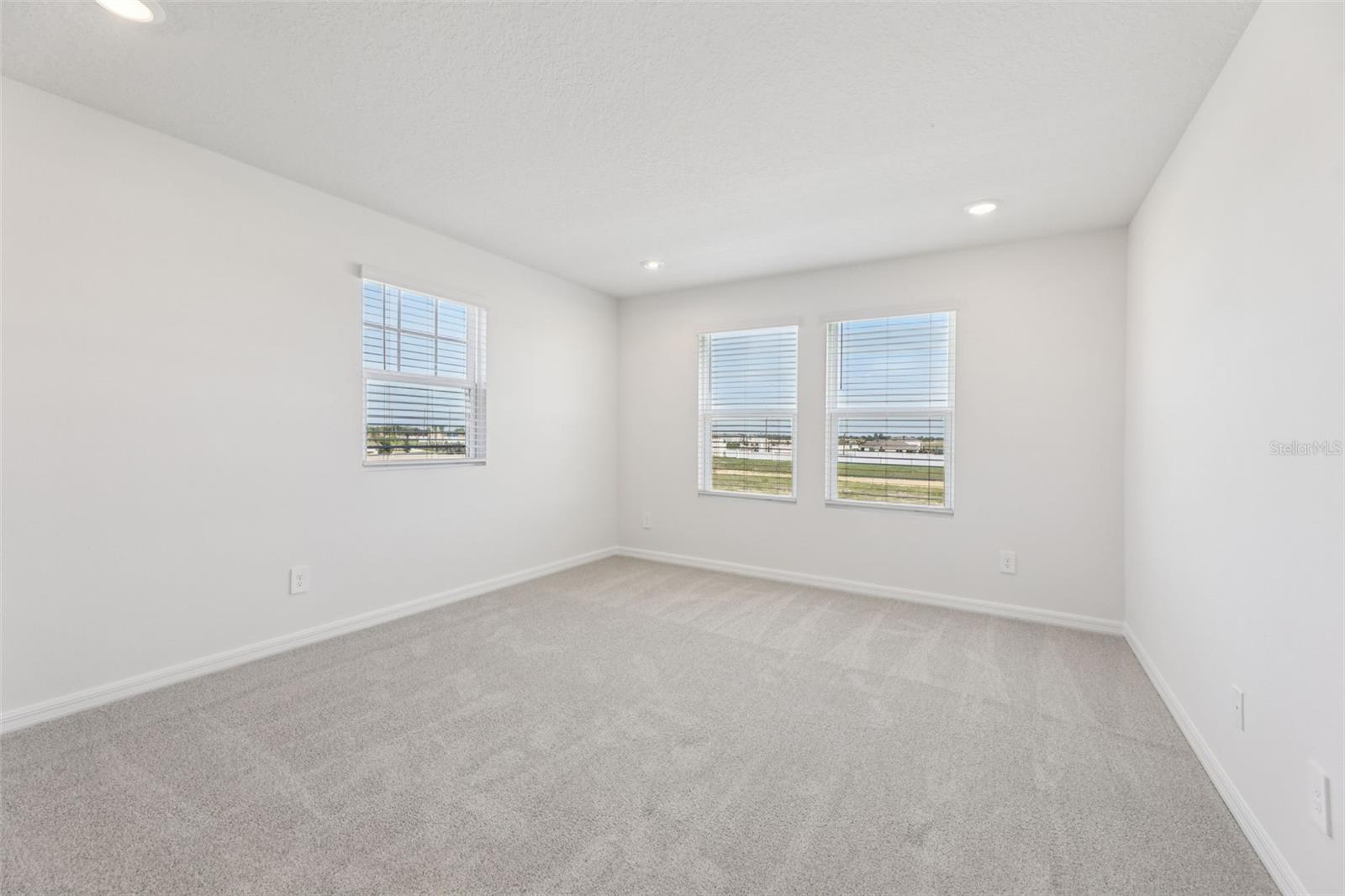 Single Family Residence at 5222 GREEN BELT DR, HAINES CITY, photo 19 of 40