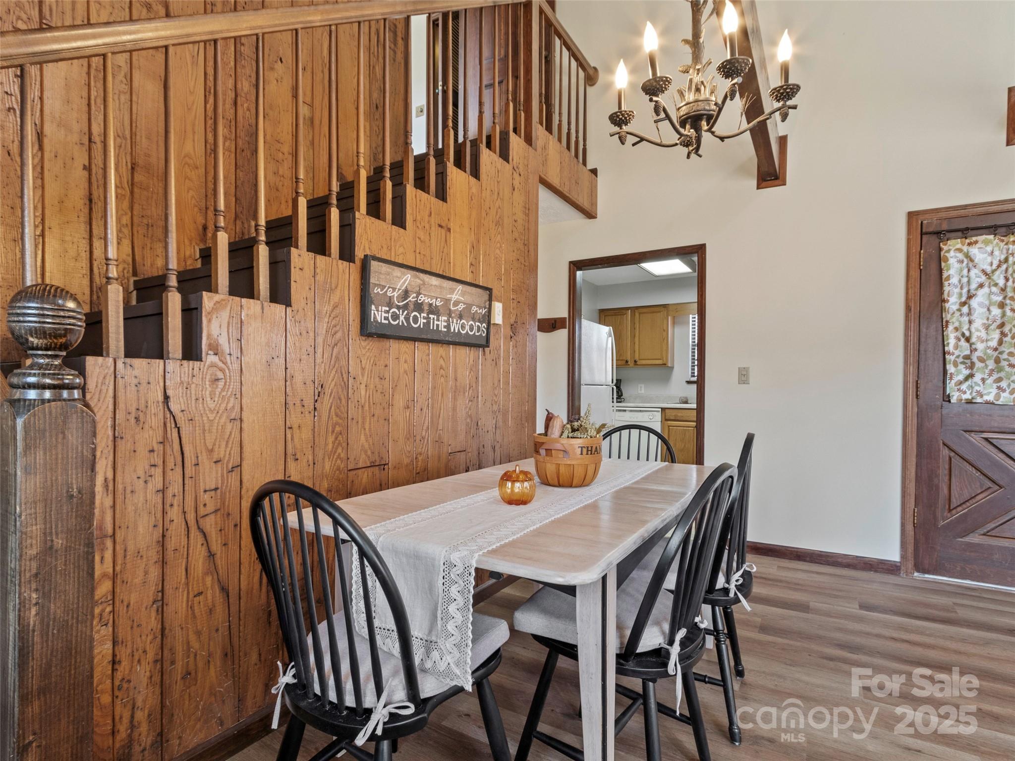 Condominium at 383 Overlook Drive, Burnsville, photo 21 of 42