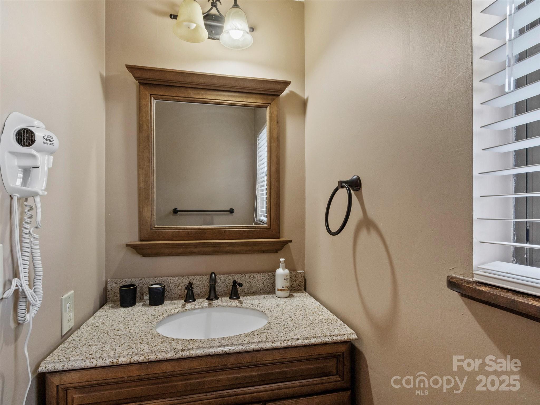 Condominium at 383 Overlook Drive, Burnsville, photo 31 of 42