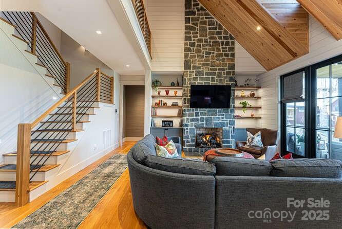 Single Family Residence at 131 Lodestone Drive, Sylva, photo 18 of 48