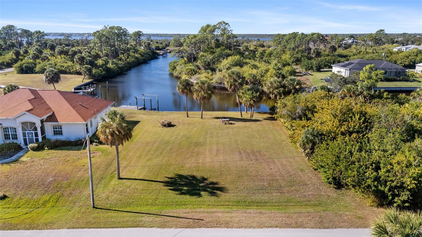 1387 GLANMORE DR