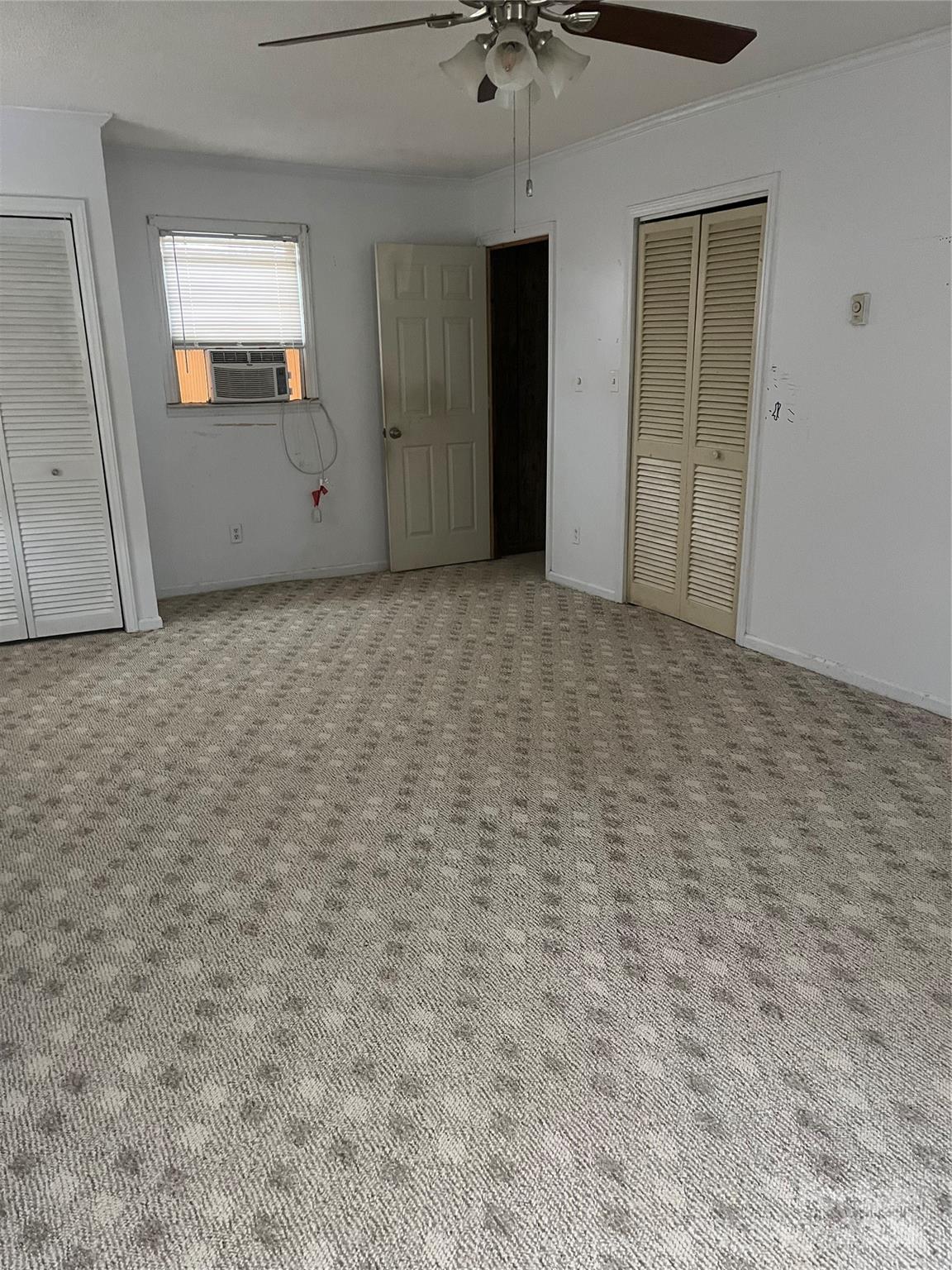 Single Family Residence at 206 E Catawba Drive, Mount Holly, photo 13 of 18