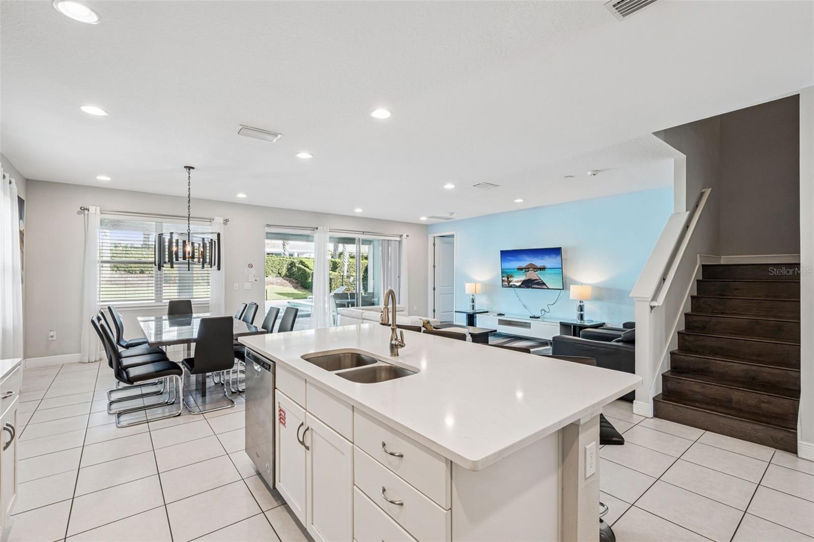 Single Family Residence at 7649 FAIRFAX DR, KISSIMMEE, photo 33 of 73