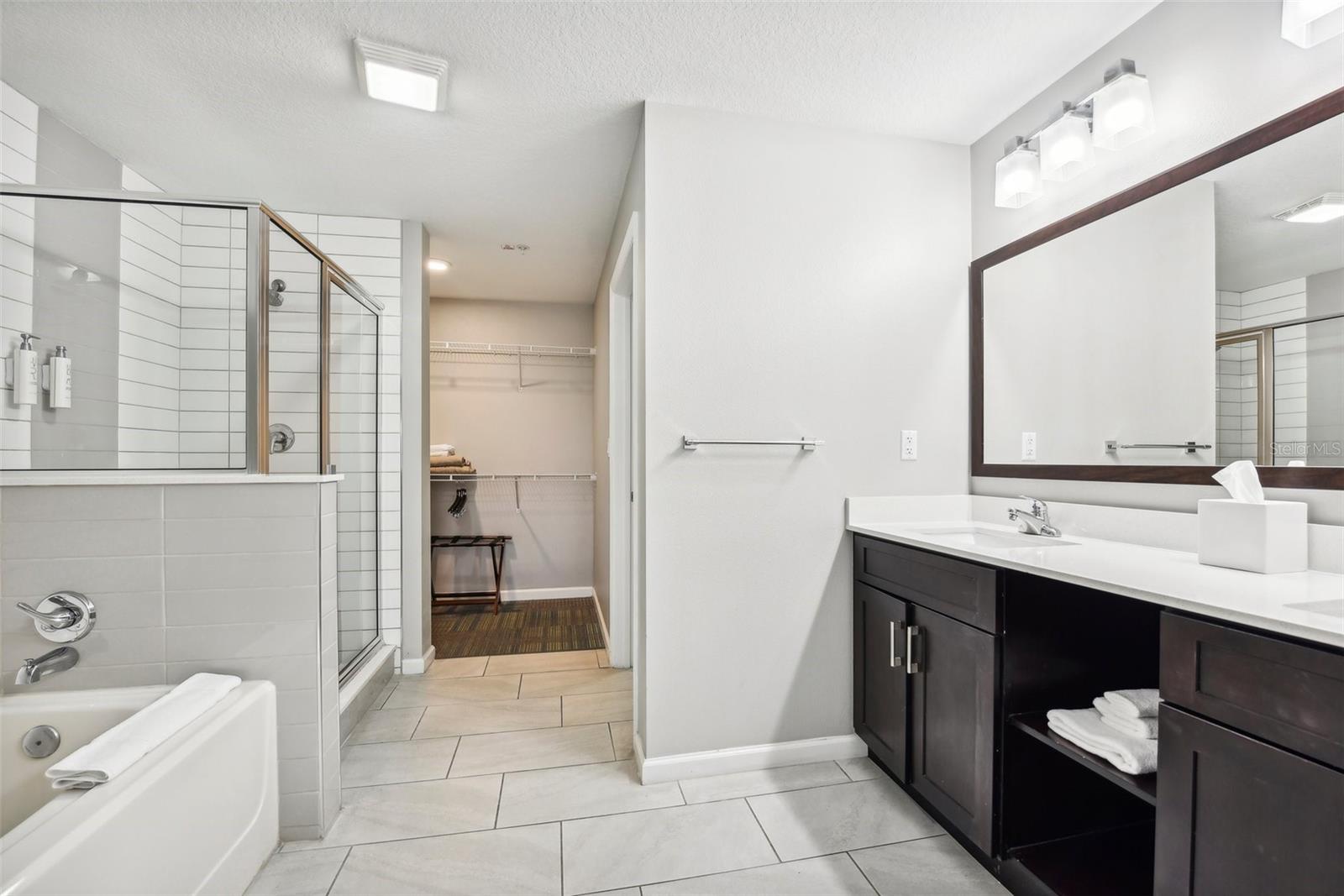 Condo - Hotel at 14501 GROVE RESORT AVE #1746, WINTER GARDEN, photo 26 of 31