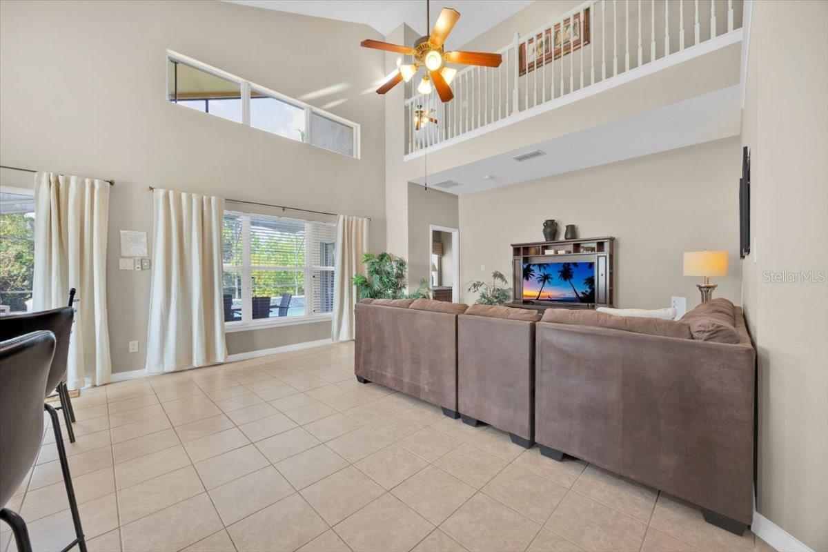 Single Family Residence at 8023 ACADIA ESTATES CT, KISSIMMEE, photo 12 of 37