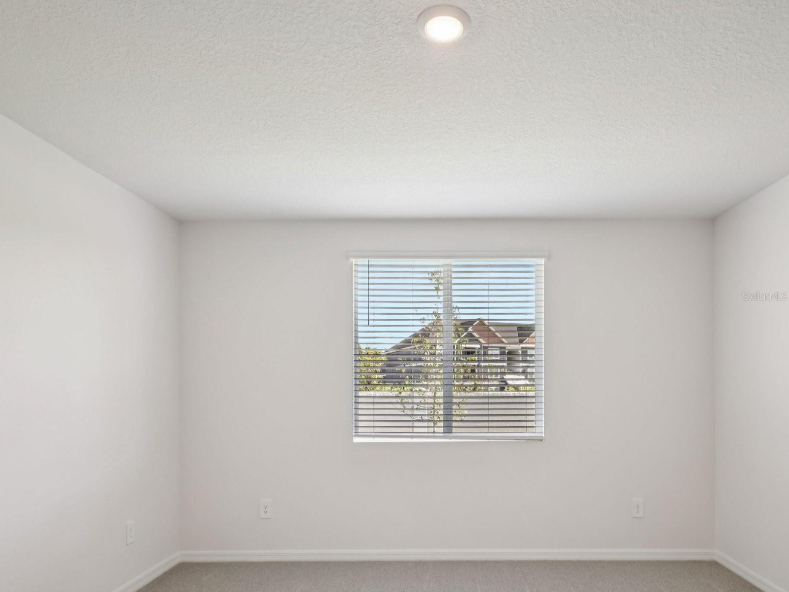 Interior photos are not of the actual home but are photos of the builder home with same floorplan with similar interior finishes and features. - 10425 ABUNDANCE GROVE WAY, PARRISH