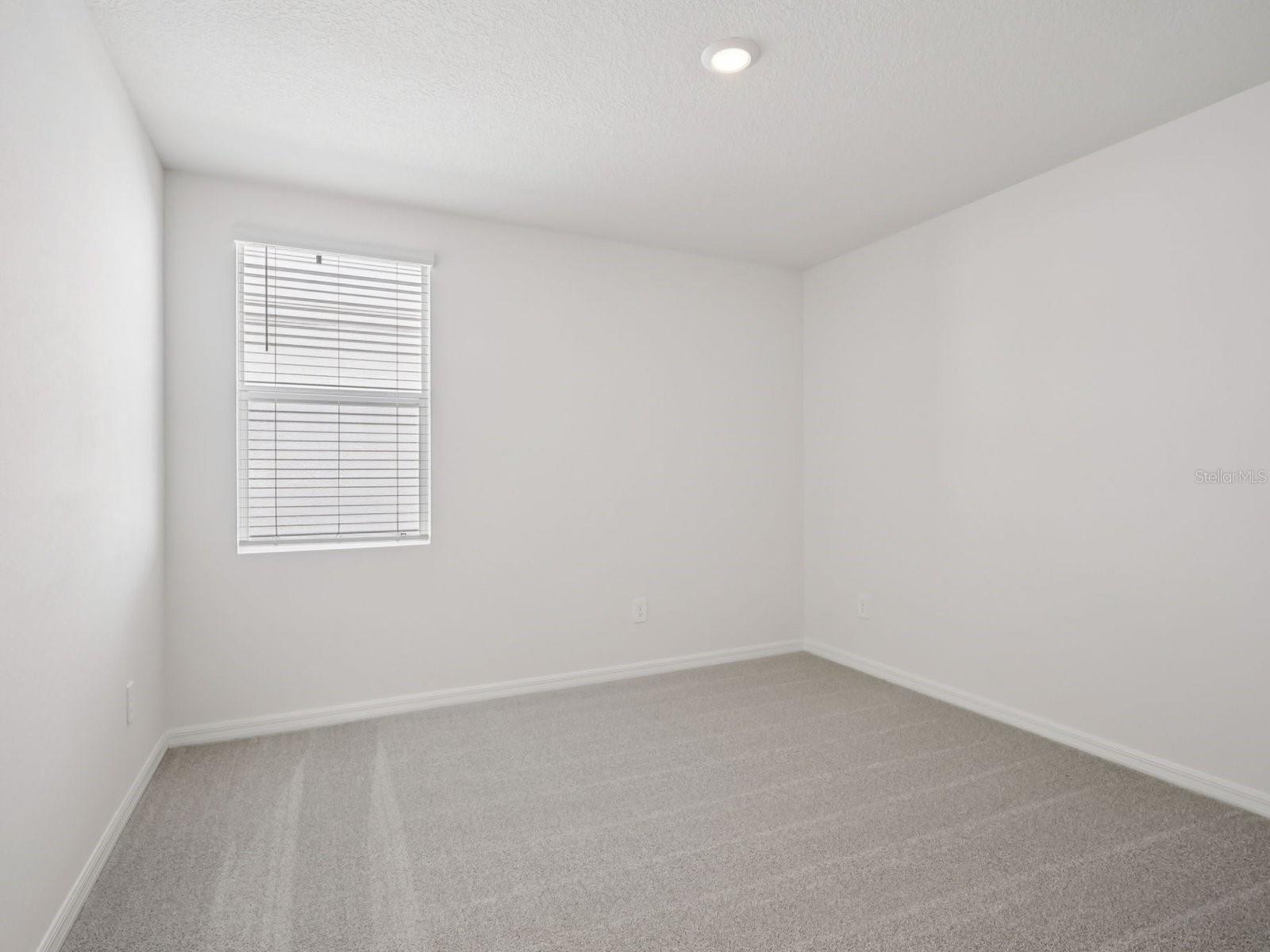 Interior photos are not of the actual home but are photos of the builder home with same floorplan with similar interior finishes and features. - 10425 ABUNDANCE GROVE WAY, PARRISH