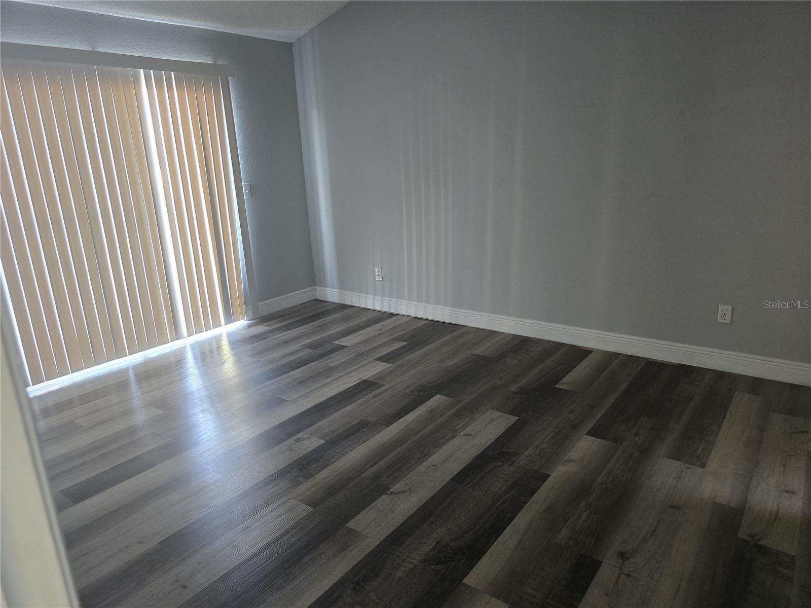 Master bedroom - 2494 SWEETWATER CLUB CIR #52, KISSIMMEE