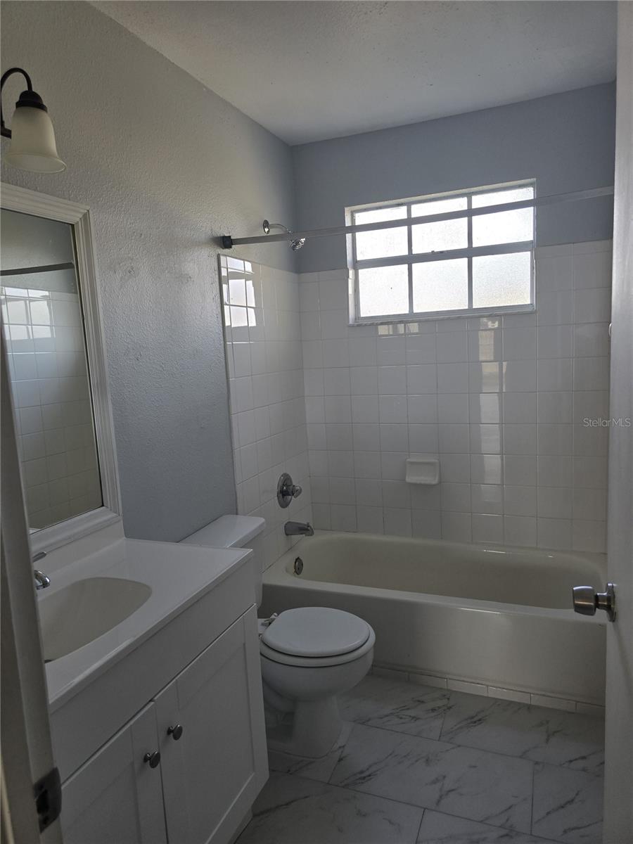 aster Batroom - 2494 SWEETWATER CLUB CIR #52, KISSIMMEE