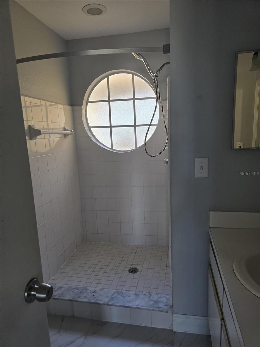 Bathroom 2 - 2494 SWEETWATER CLUB CIR #52, KISSIMMEE