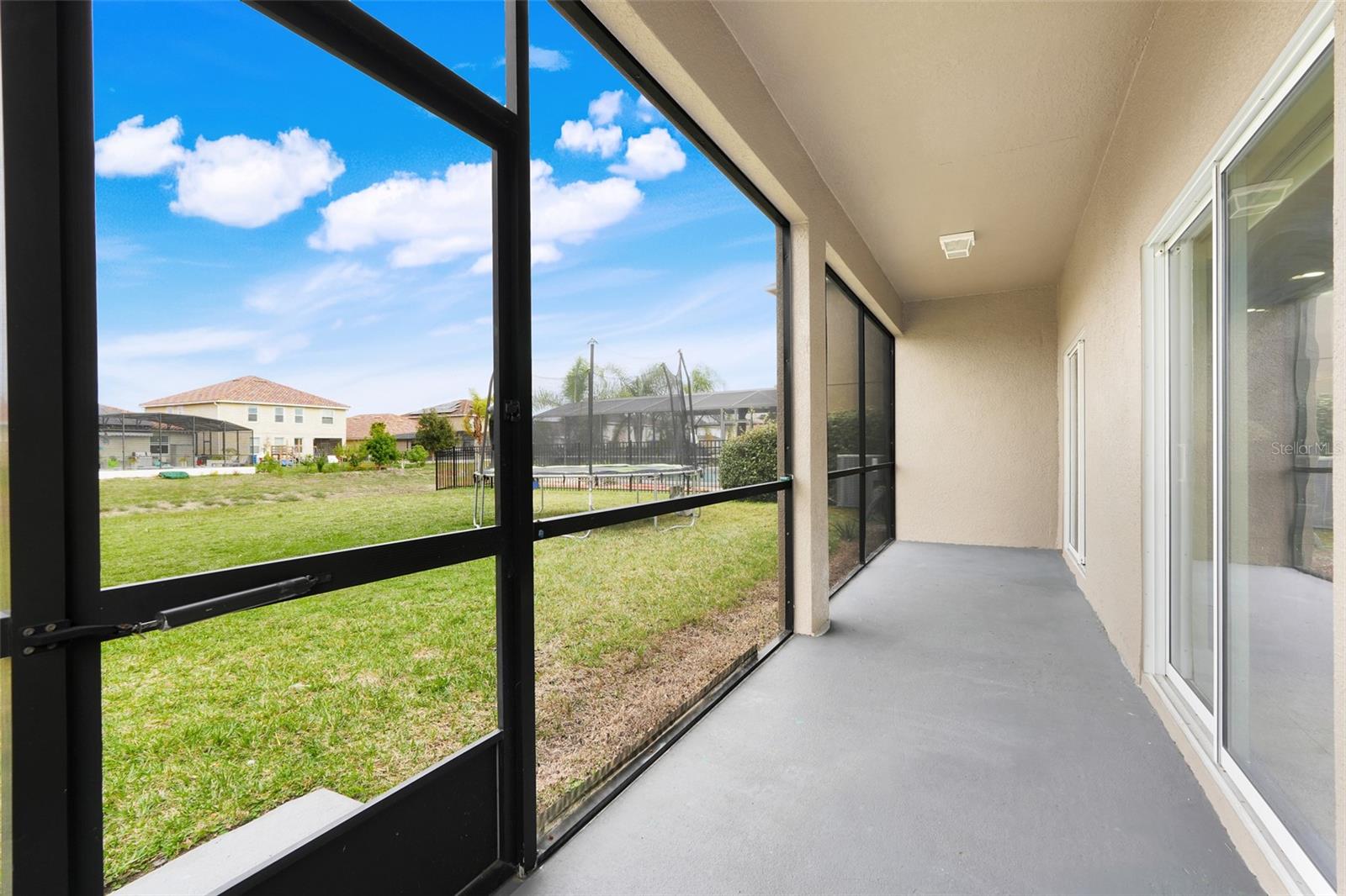 SCREENED PATIO - 3560 CORTLAND DR, DAVENPORT
