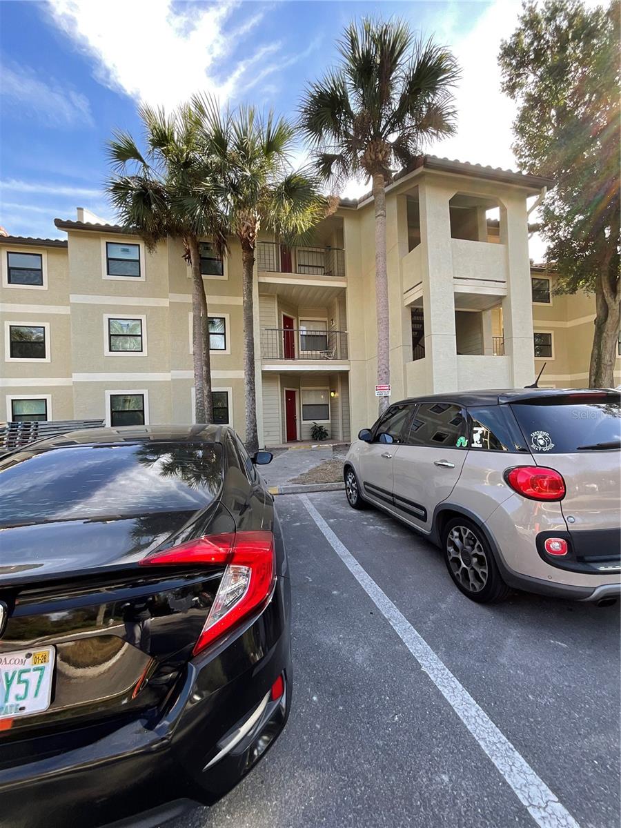 Condominium at 3028 PARKWAY BLVD #105, KISSIMMEE, photo 3 of 45