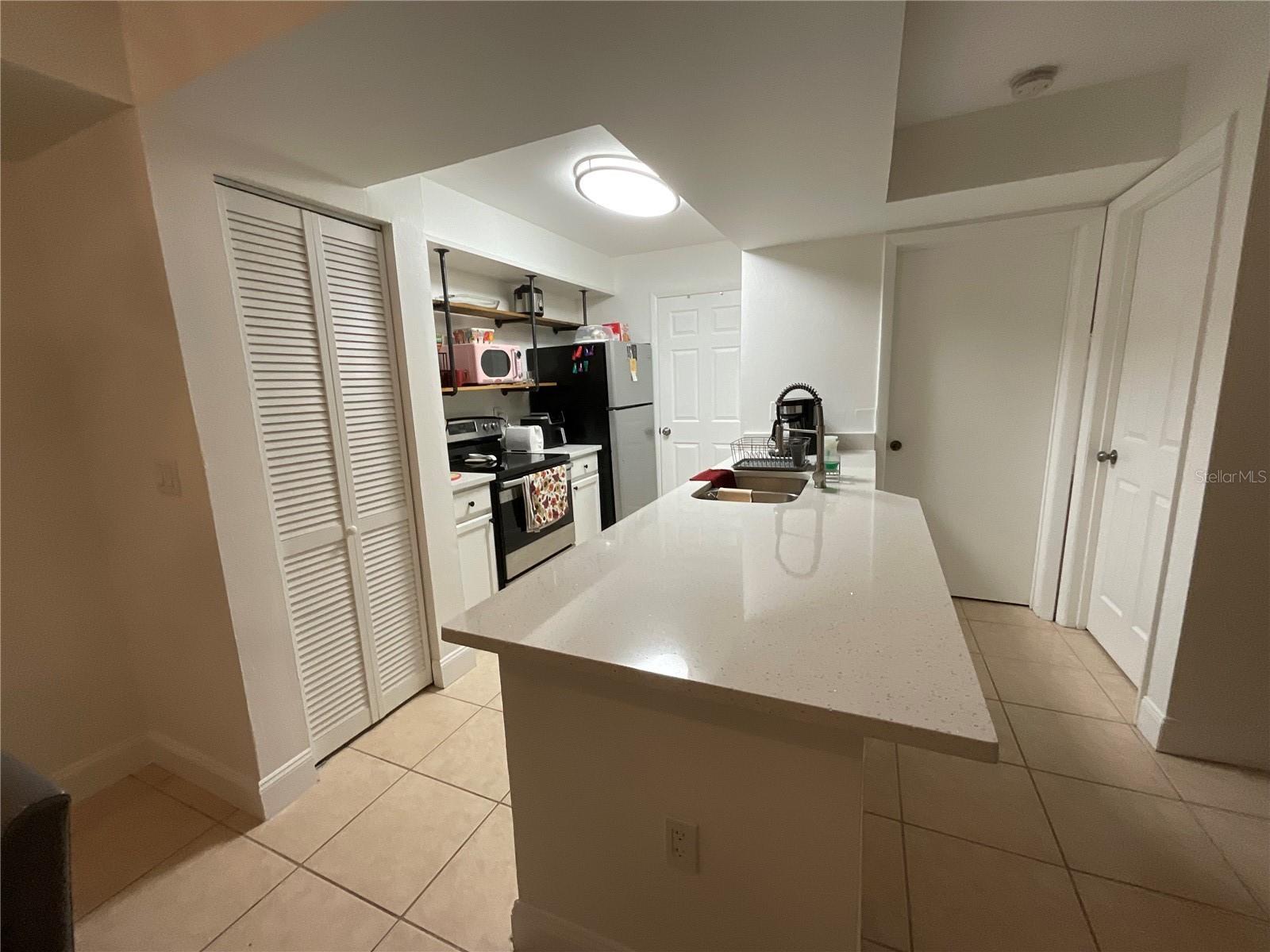 Condominium at 3028 PARKWAY BLVD #105, KISSIMMEE, photo 11 of 45