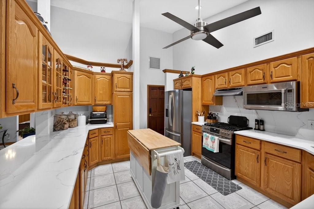 Single Family Residence at 40 FRANCISCAN LN, PALM COAST, photo 15 of 50