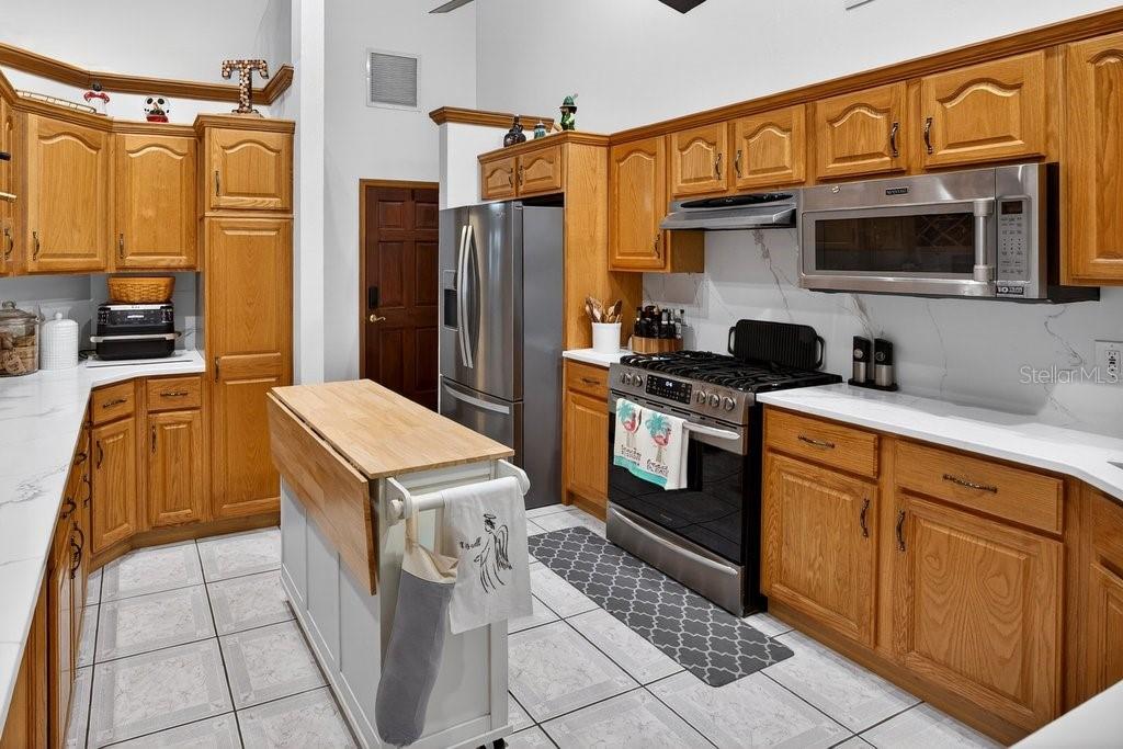 Single Family Residence at 40 FRANCISCAN LN, PALM COAST, photo 17 of 50