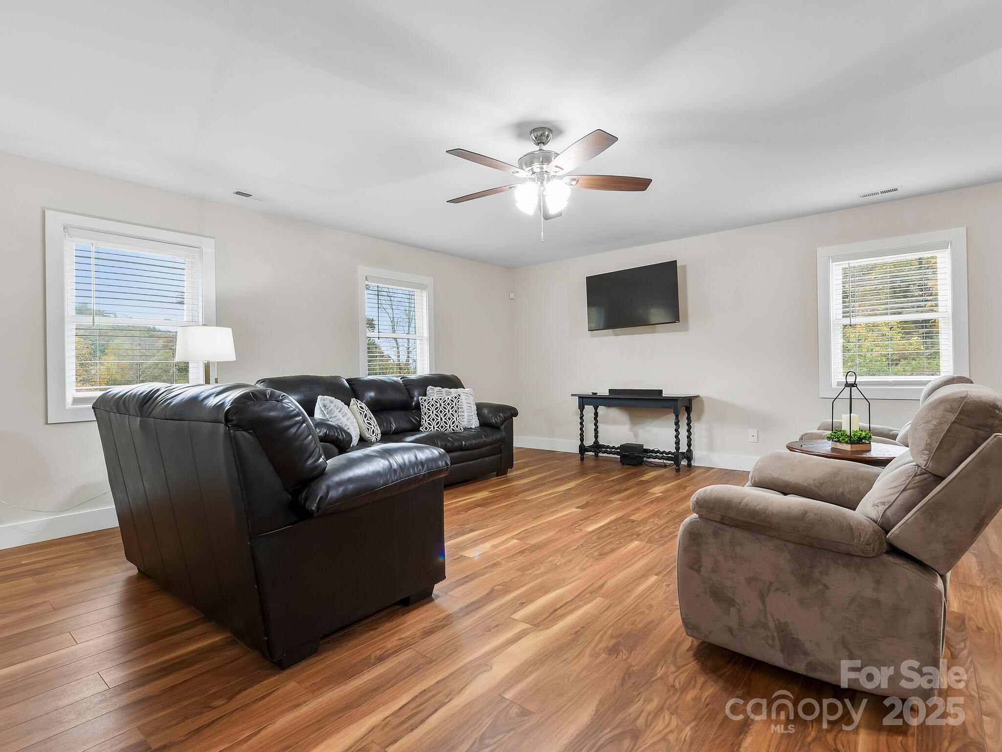 Single Family Residence at 258 Old Weaverville Road, Asheville, photo 19 of 26