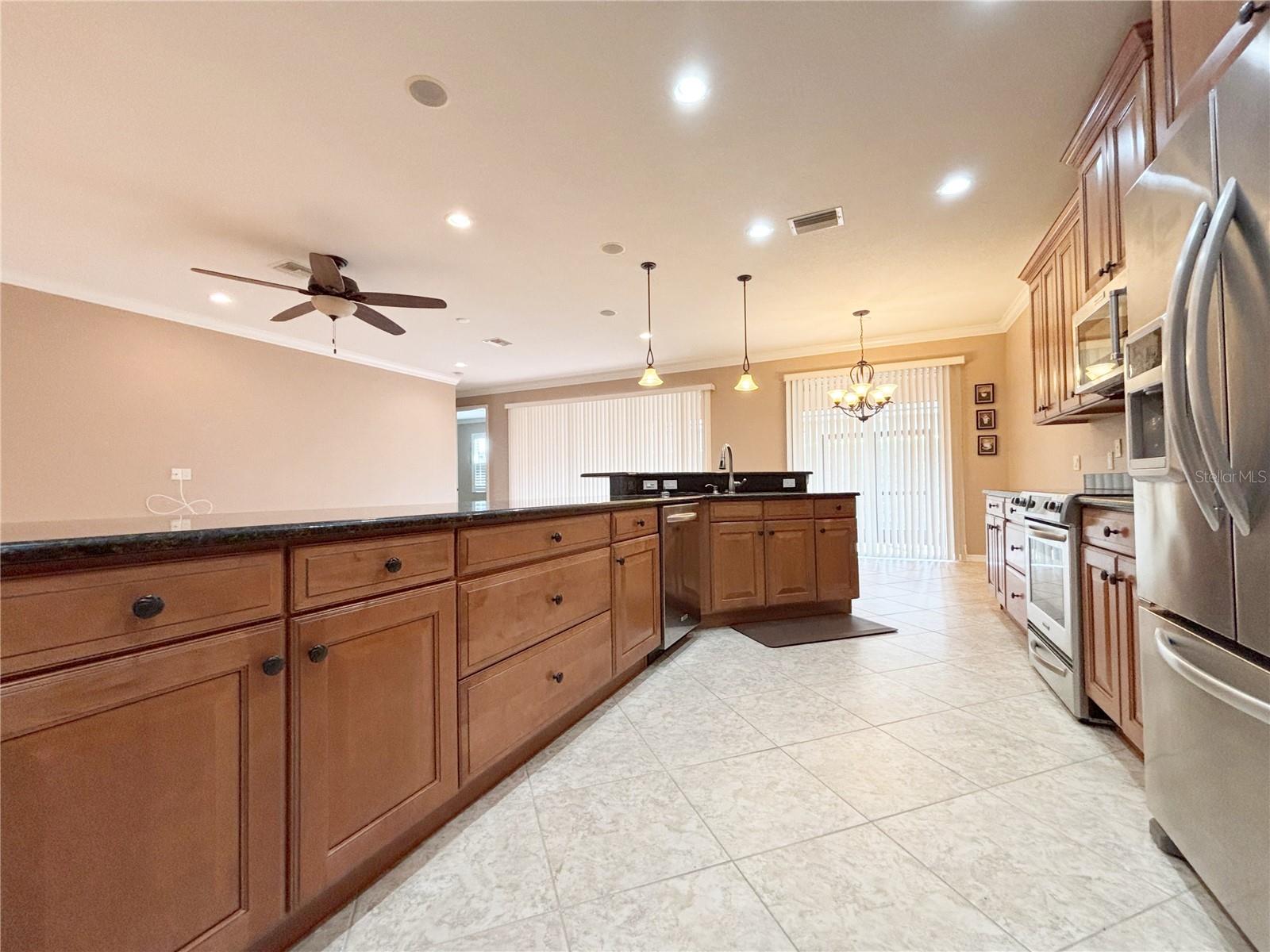 Granite Counter Tops - 4577 BACK NINE DR, WINTER HAVEN