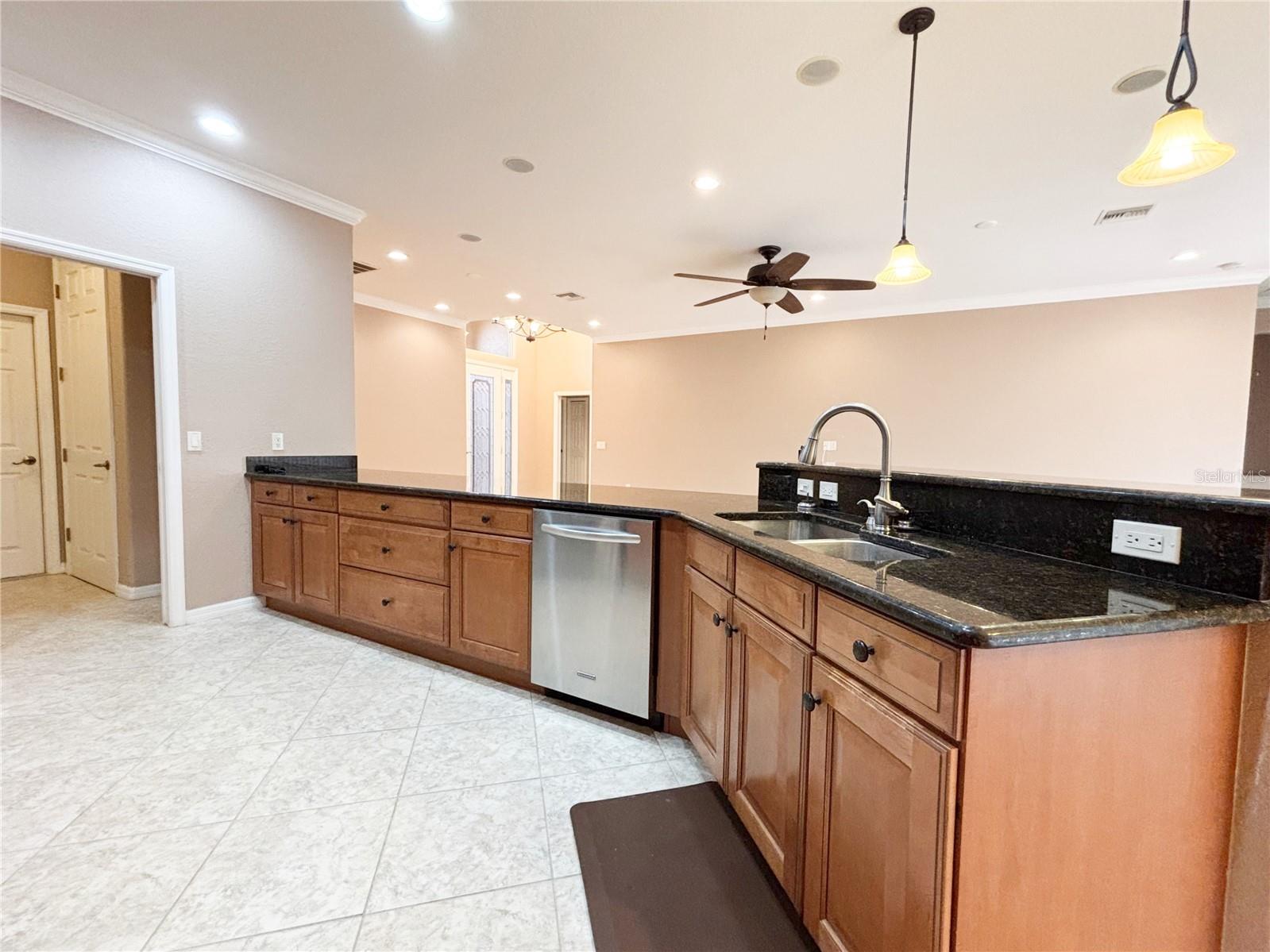 Single Family Residence at 4577 BACK NINE DR, WINTER HAVEN, photo 7 of 68