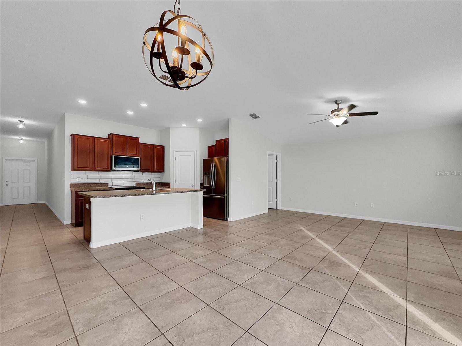 Single Family Residence at 10113 ROSEMARY LEAF LN, RIVERVIEW, photo 15 of 22