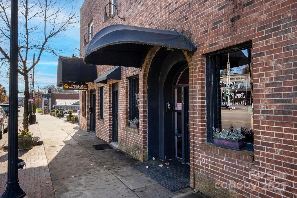 Front of Building - 100 E Main Street, Brevard