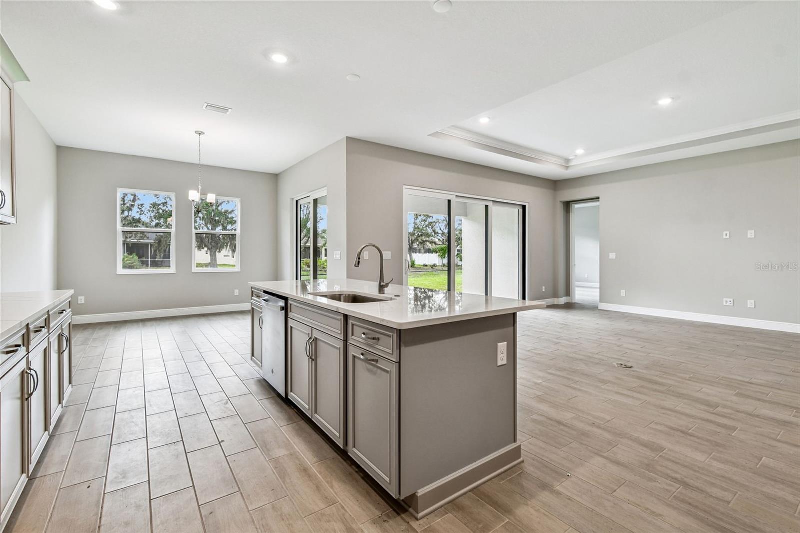 Single Family Residence at 12309 WHITE BLOSSOM CT, PARRISH, photo 3 of 12