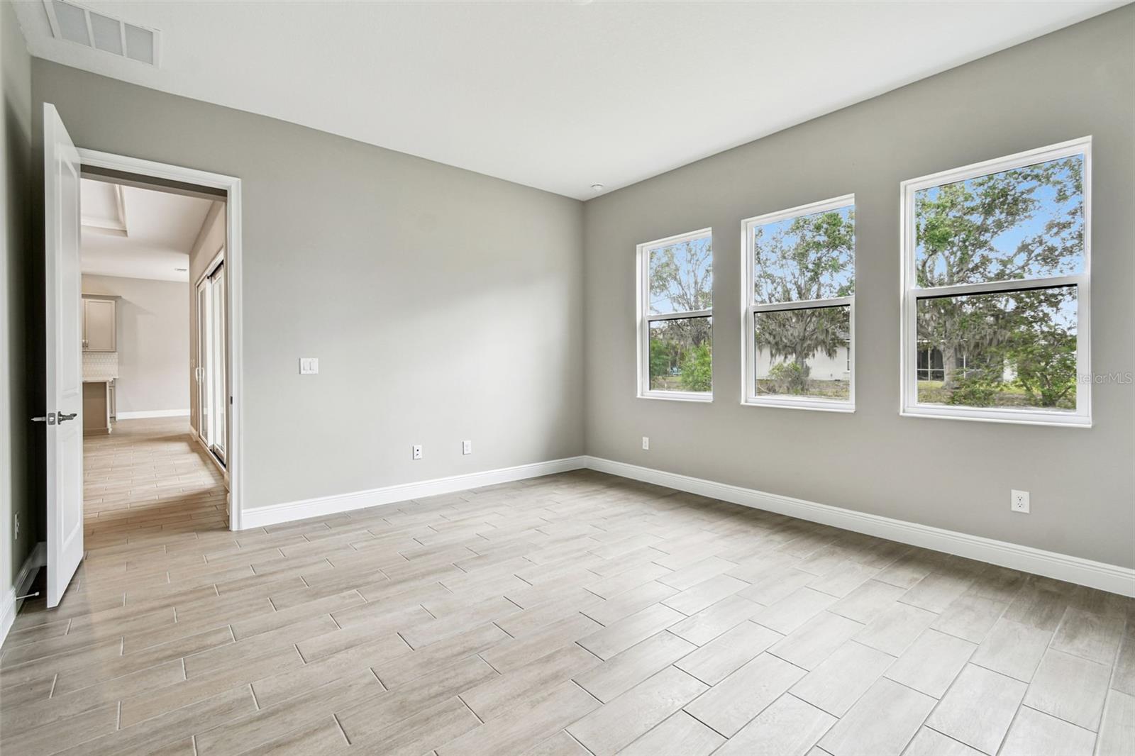 Single Family Residence at 12309 WHITE BLOSSOM CT, PARRISH, photo 6 of 12