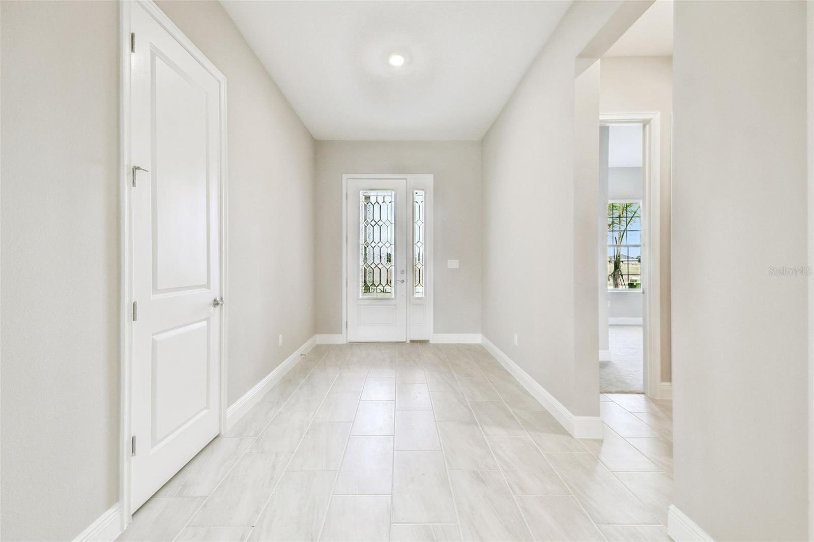 Single Family Residence at 12305 WHITE BLOSSOM CT, PARRISH, photo 3 of 11